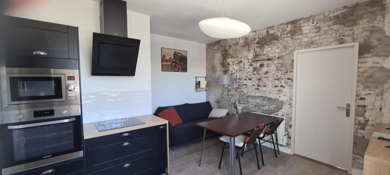Le Fetilly Avec Parking Privatif Et Climatisation La Rochelle  Buitenkant foto